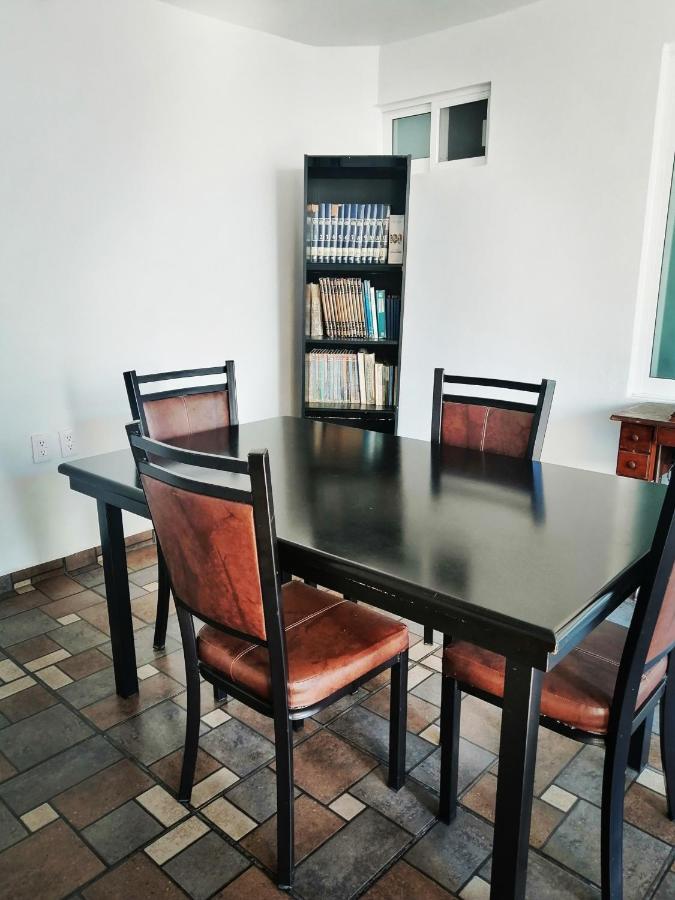 Hostal Maple Керетаро Екстер'єр фото