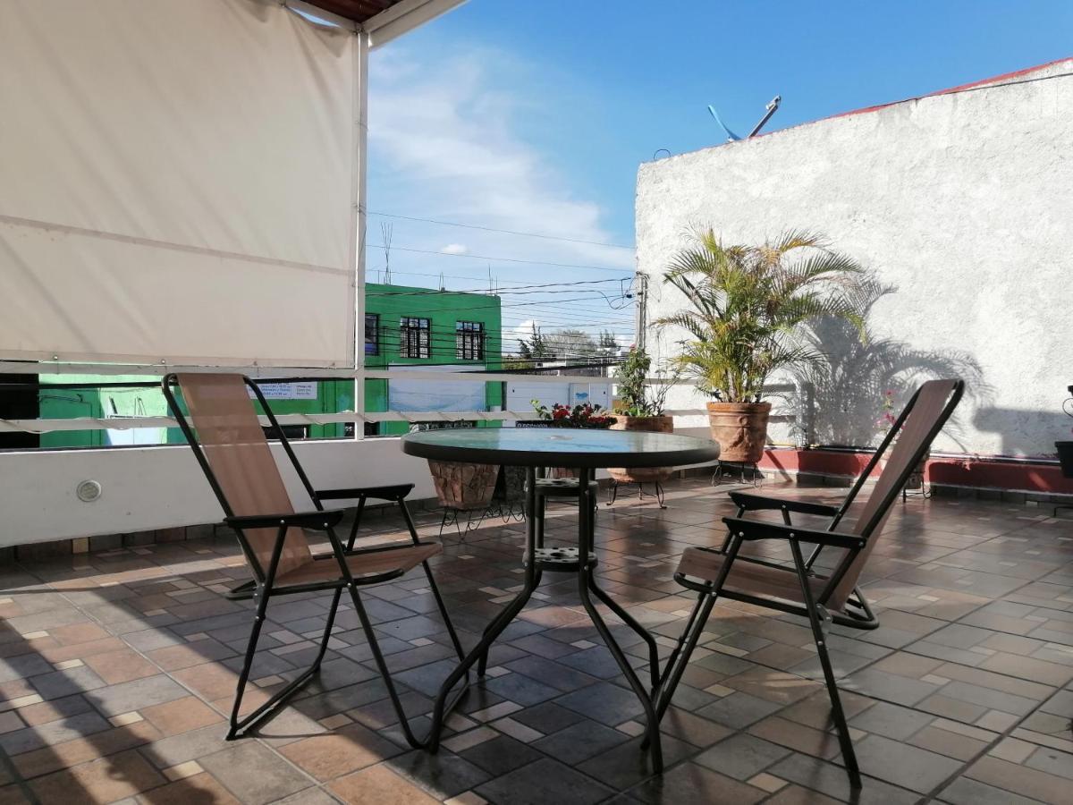 Hostal Maple Керетаро Екстер'єр фото