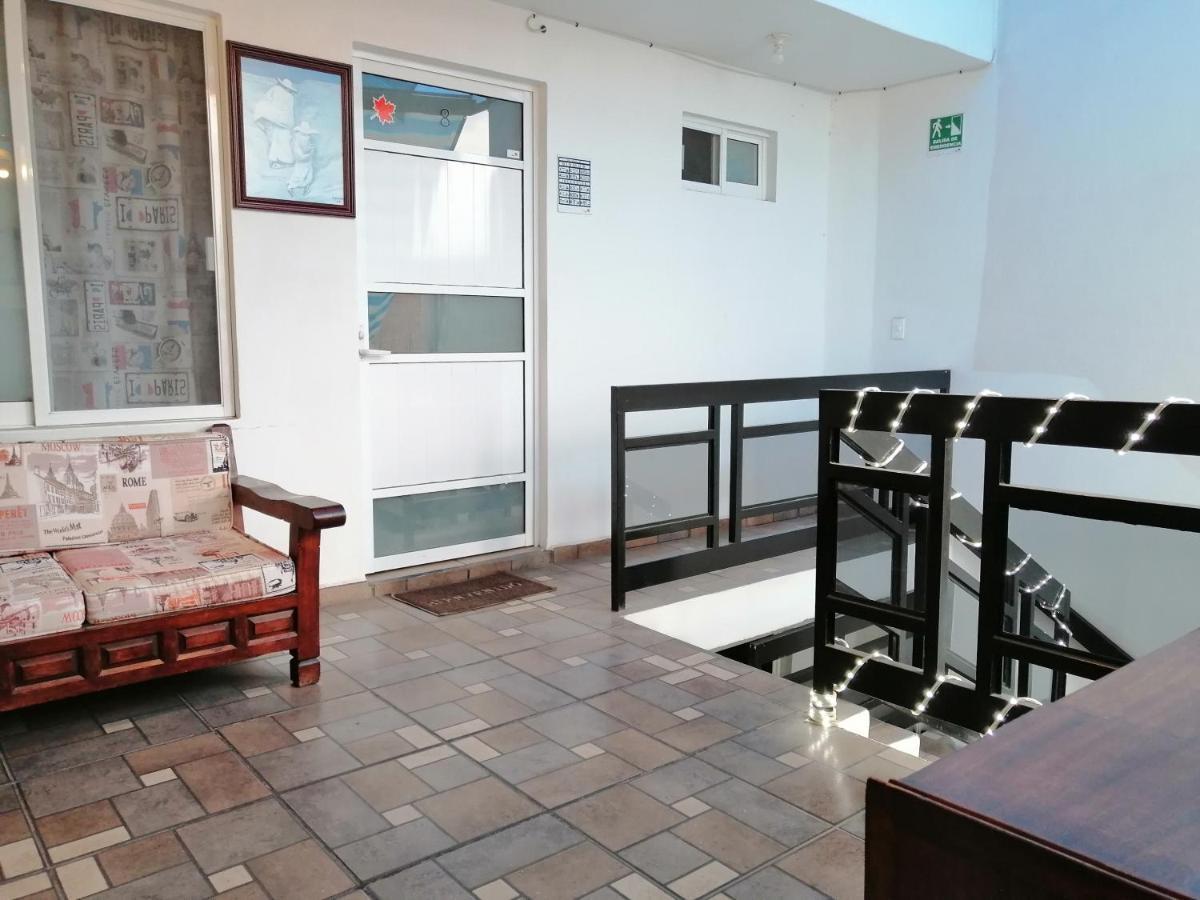 Hostal Maple Керетаро Екстер'єр фото