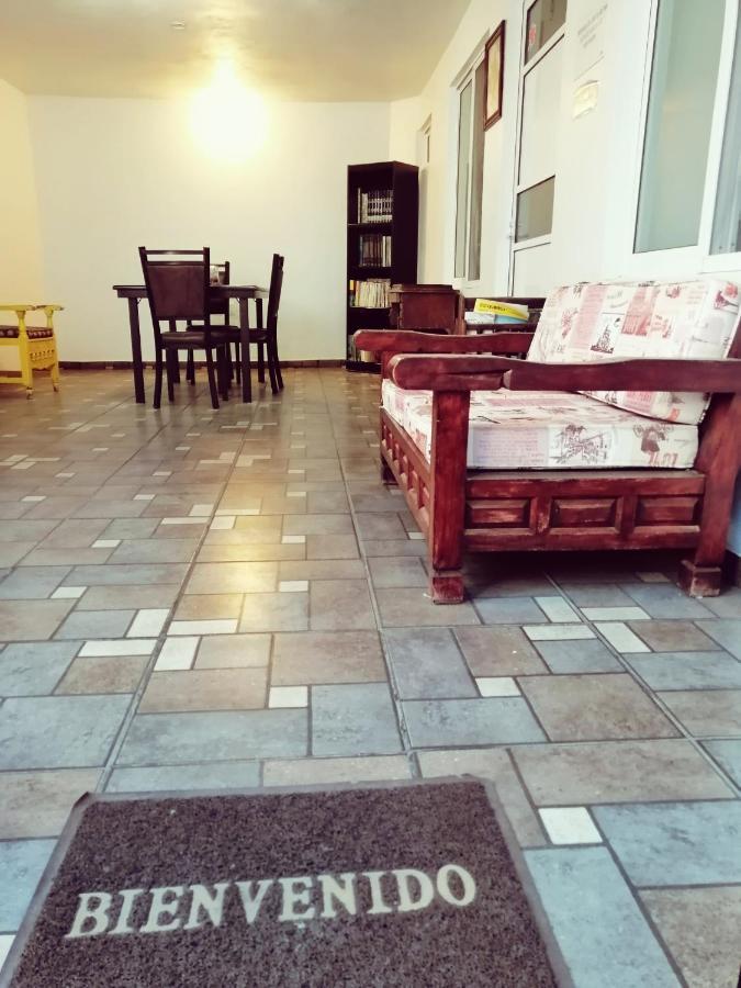 Hostal Maple Керетаро Екстер'єр фото