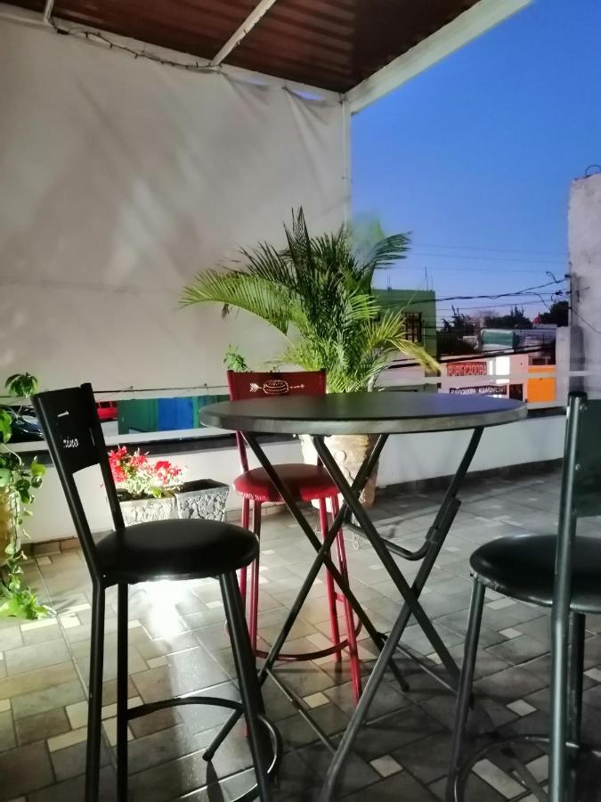 Hostal Maple Керетаро Екстер'єр фото