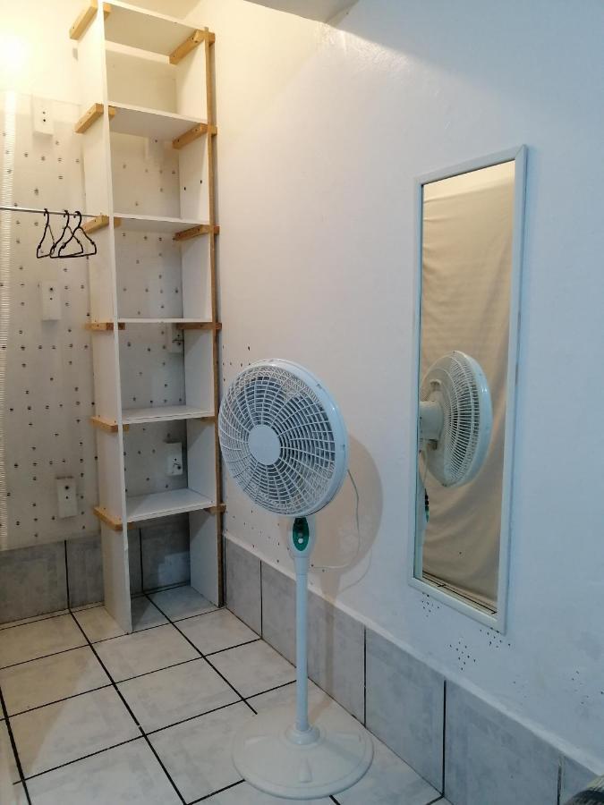 Hostal Maple Керетаро Екстер'єр фото